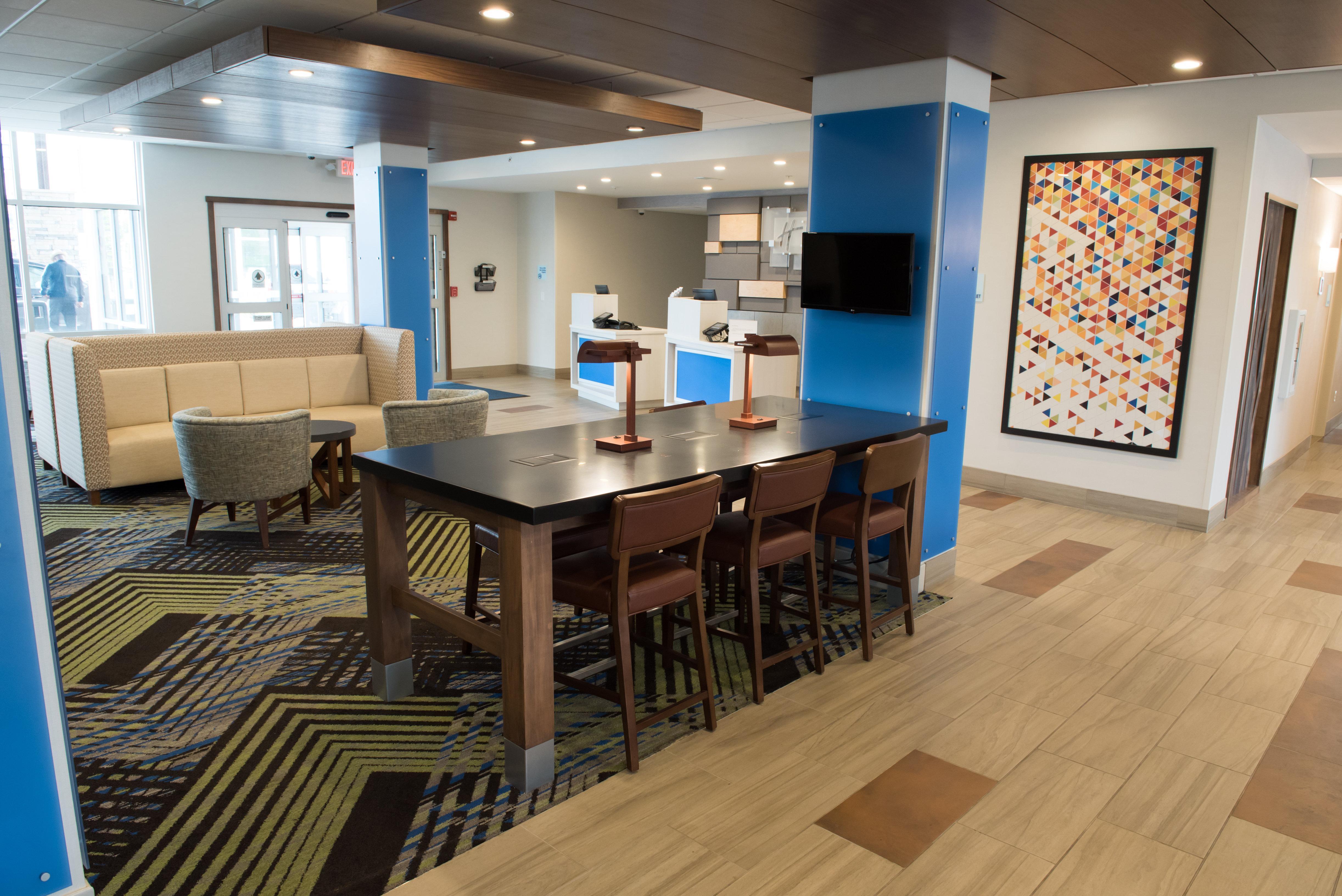Holiday Inn Express & Suites - Fort Wayne North By Ihg Sunnybrook Acres Екстер'єр фото